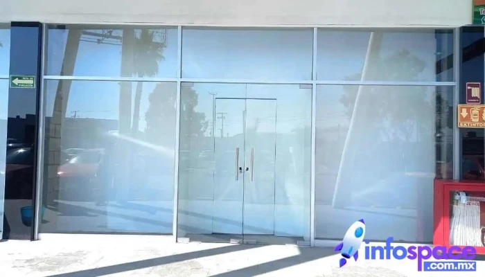 Plaza Terminal 2 -  Interior - San Miguel Totoltepec