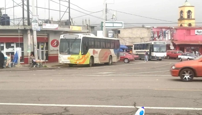 Pullman De Morelos Tres Marias Autobus - Tres Marías