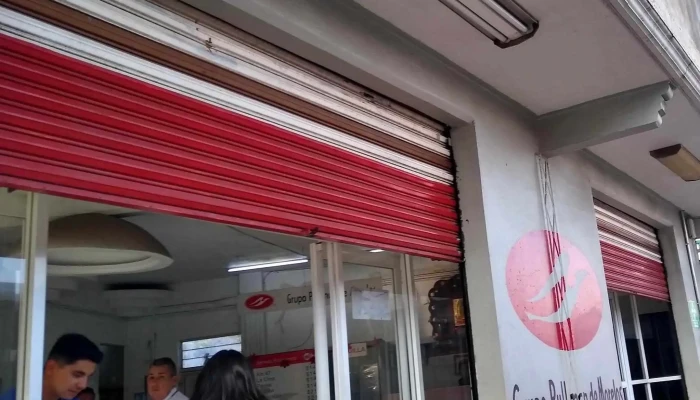 Pullman De Morelos Tres Marias Videos - Tres Marías