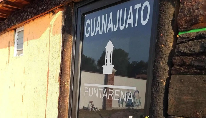 Puntarena Villa Del Carbon Videos - La Cruz y Carrizal