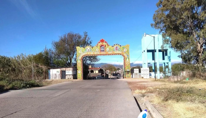 Reyes Etla -  Abierto Ahora - Reyes Etla