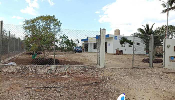 Salón del Reino de los Testigos de Jehová. A.r. - 97383 Ticopó