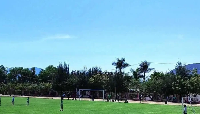 San Agustin De Las Juntas -  Videos - Santa María del Tule