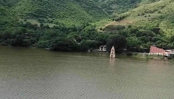 Santo Tomas De Los Platanos Videos - Santo Tomás de los Plátanos
