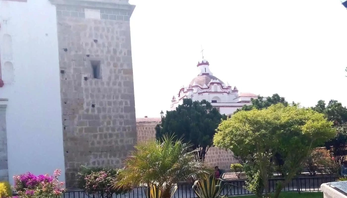 Santuario De La Cruz Verde San Andres Yaa Zona - Oax.