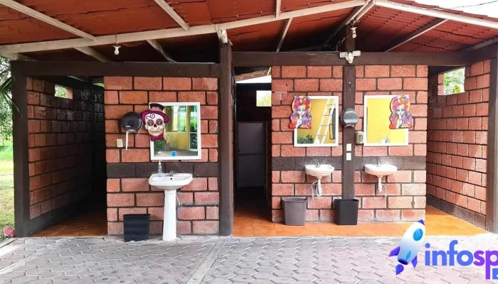 Servicios Turisticos Alpuyeca - Vista Hermosa