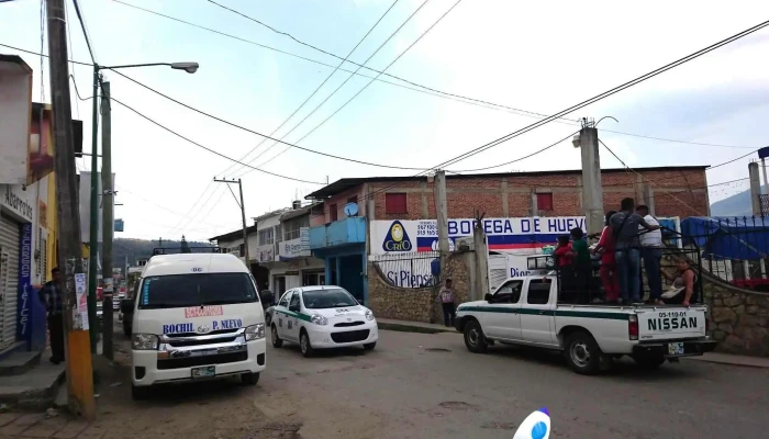 Soc Coop Jicara De Grillos Chichonal 2 Rios Bochil   Tuxtla Camion - Bochil