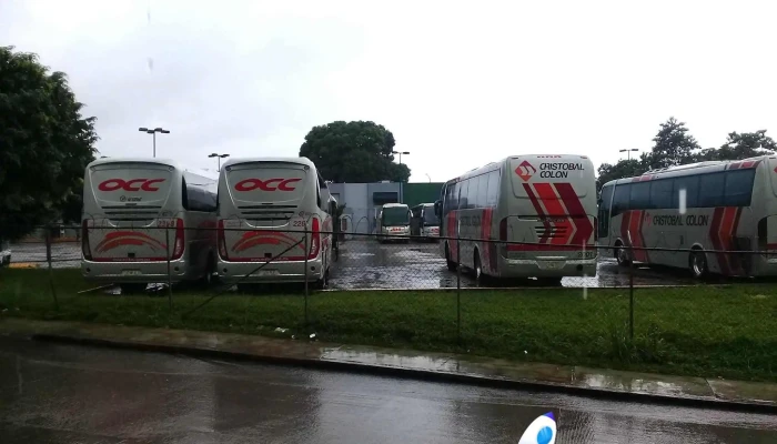 Taller De Autobuses Ado -  Automovil - Tapachula de Córdova y Ordóñez