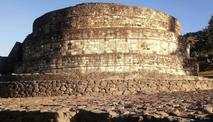 Templo De Quetzalcoatl Comentarios - Toluca de Lerdo