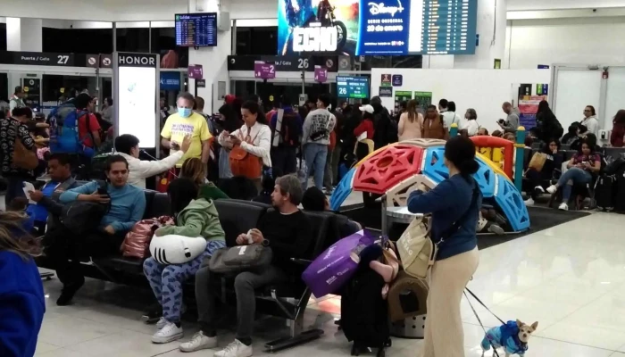 Terminal 1 -    Aeropuerto Abierto Ahora - Ciudad de México