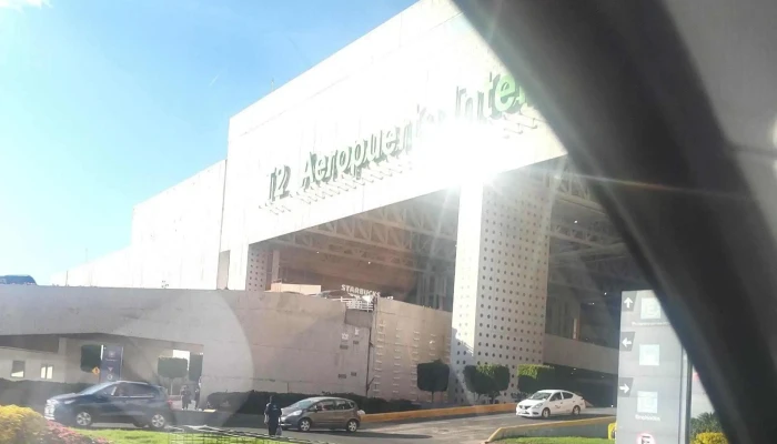 Terminal 2 -    Aeropuerto Donde - Ciudad de México