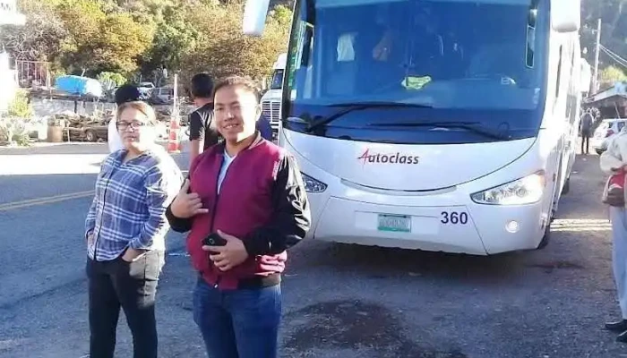 Terminal Autobuses - El Palmito