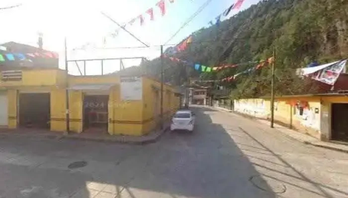Terminal Autotransportes Tenejapa -  San Cristobal Direccion - Tenejapa