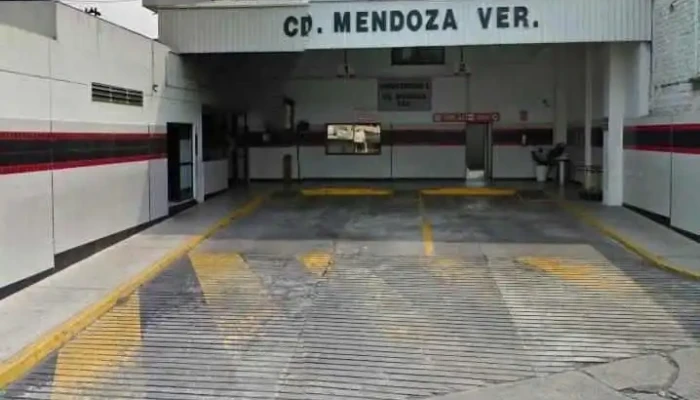 Terminal De Autobuses Ado Cd. Mendoza - Santa Cruz