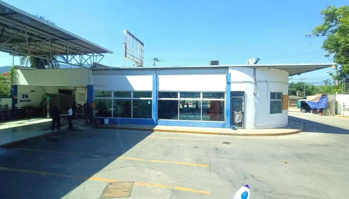 Terminal de Autobuses - Blvd. Vicente Guerrero 72