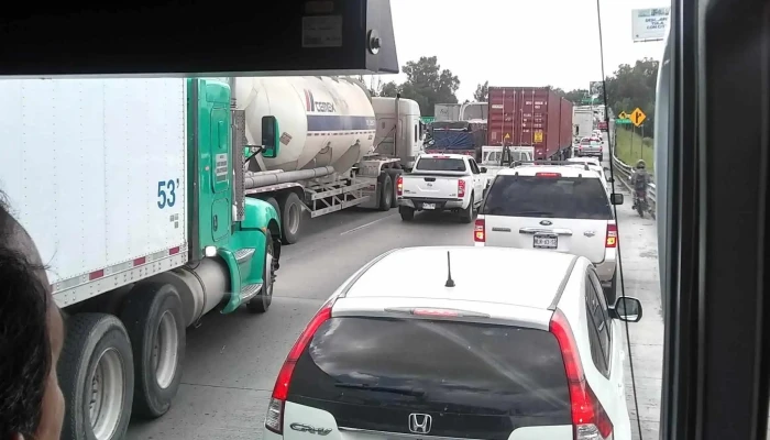 Terminal De Autobuses Coordinados Y Pegasso -  Telefono - Ecatepec de Morelos