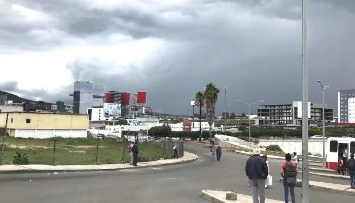 Terminal de Autobuses de Querétaro y Paradero - 76090 Santiago De Querétaro