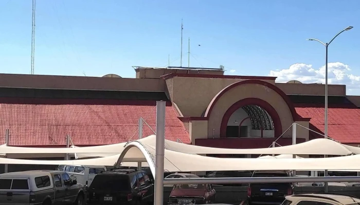 Terminal de Autobuses de Querétaro y Transmetro - Santiago De Querétaro