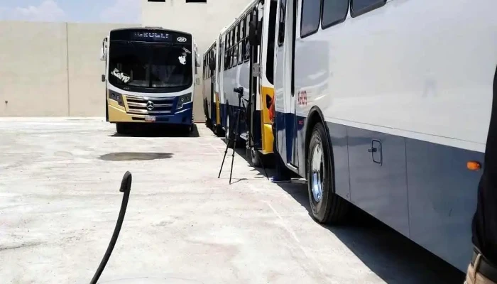Terminal De Autobuses Noroeste -  Barcelona Bus Turistic - Apaseo El Grande
