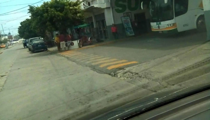 Terminal De Autobuses Sur -  Autobus - Salina Cruz