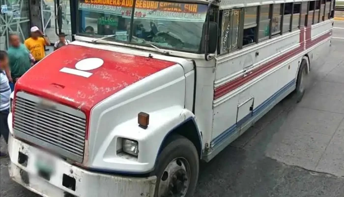 Terminal de Autobuses Urbanos Ejido V.Carranza - Gobierno Estatal (Las Animas)