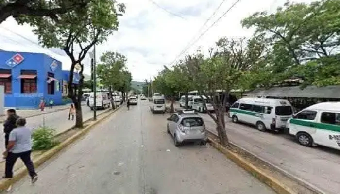 Terminal De Colectivos 85 -  Cerca De Mideg - Tuxtla Gutiérrez