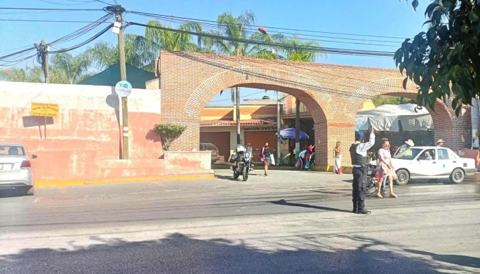 Terminal Pullman De Morelos -  Opiniones - Miacatlán