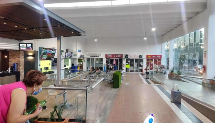 Terminal San Juan Del Rio -  Interior - San Juan del Río