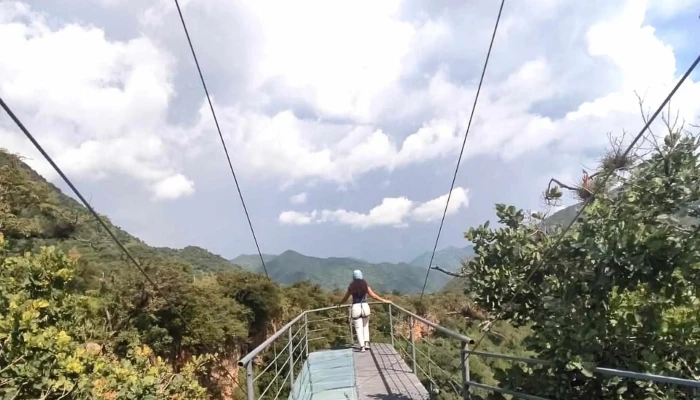 Tirolesa Etucuaro Instagram - Michoacán
