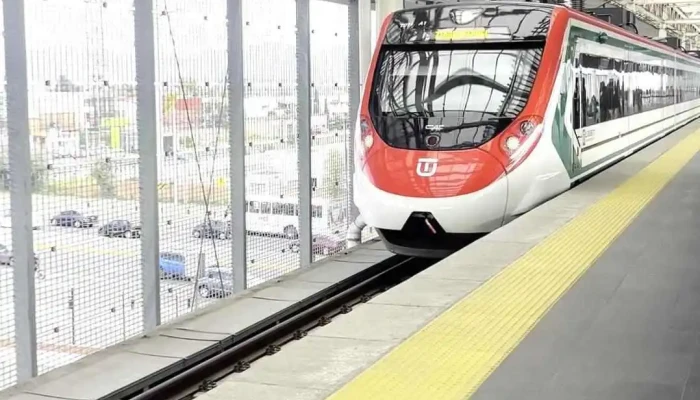 Tren Interurbano Estacion Metepec -  Videos - San Jerónimo Chicahualco
